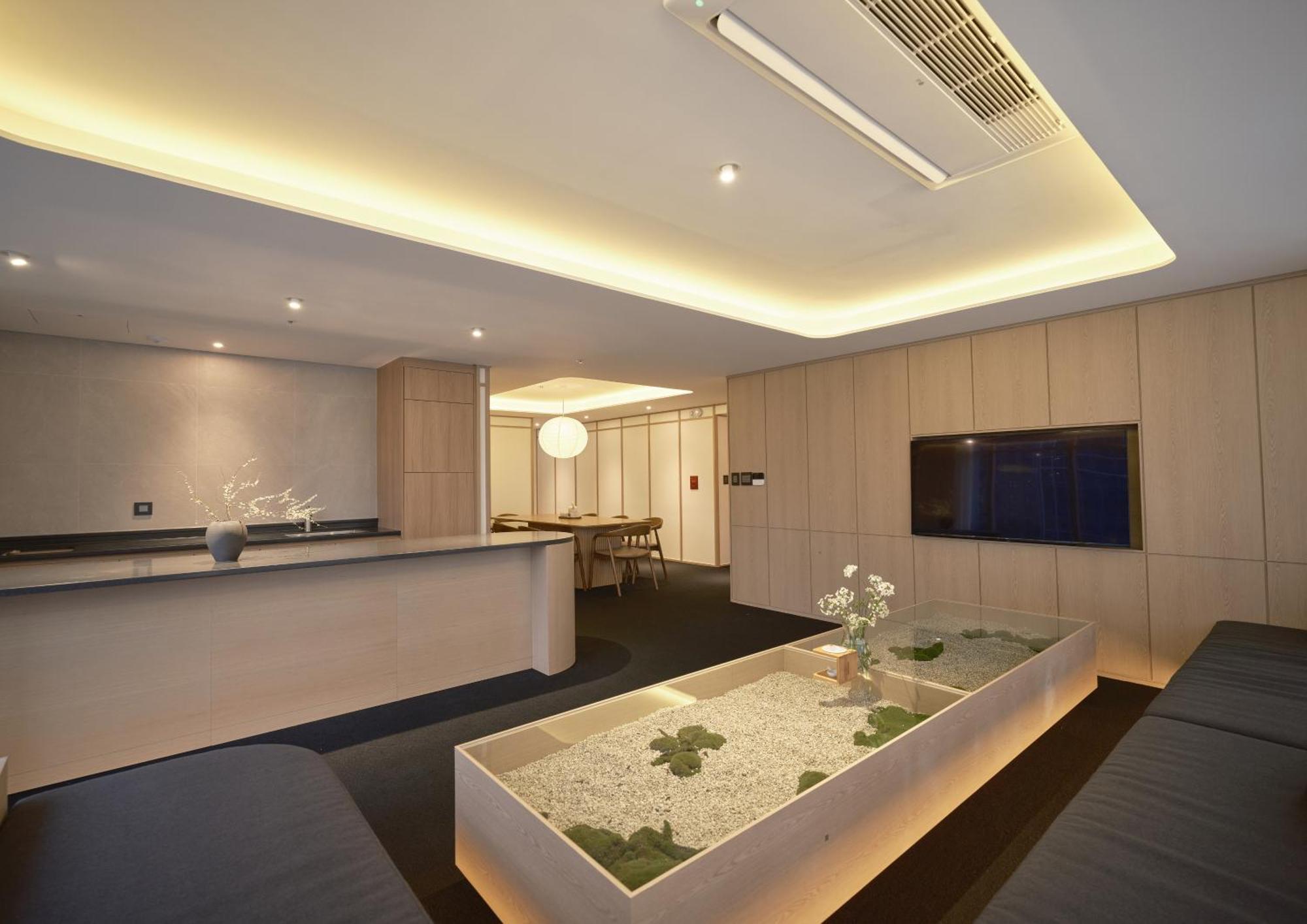 Uh Suite Seoul Deoksugung Exterior foto
